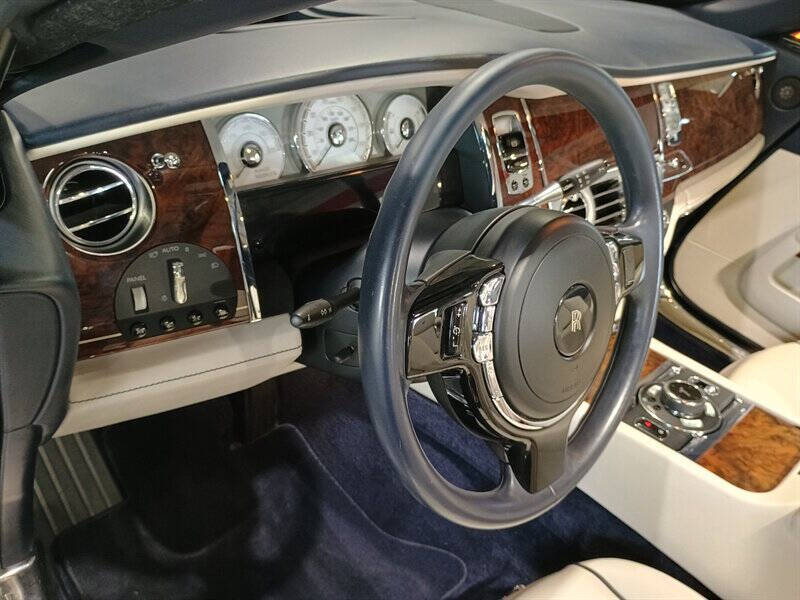 2016 Rolls-Royce Dawn 42