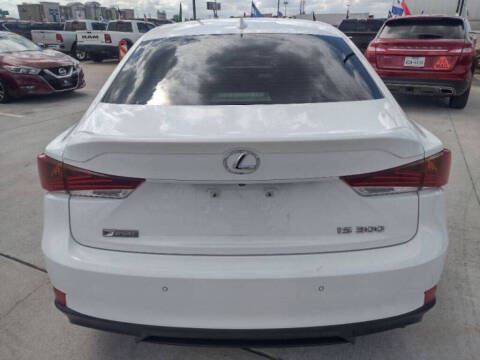 2019 Lexus IS 300