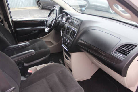 2015 Dodge Grand Caravan American Value Package