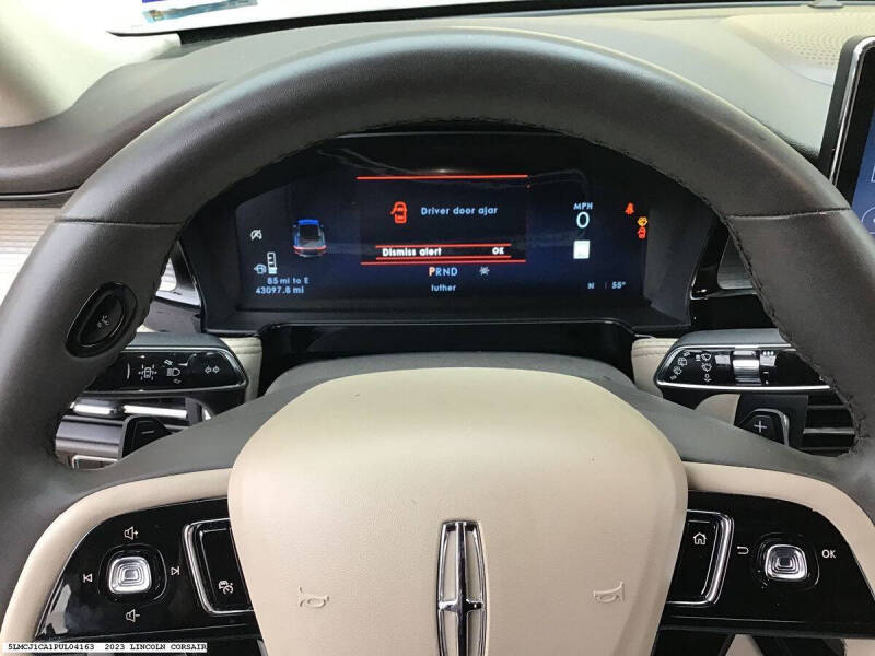 2023 Lincoln Corsair Standard