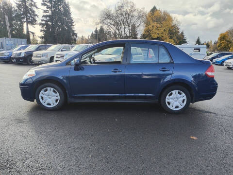 2011 Nissan Versa 1.8 SL