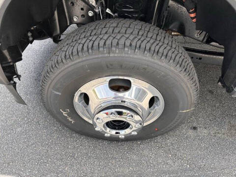 2025 Ford F-350 Super Duty XL