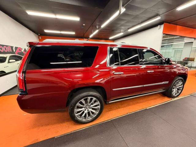 2017 Cadillac Escalade ESV Platinum