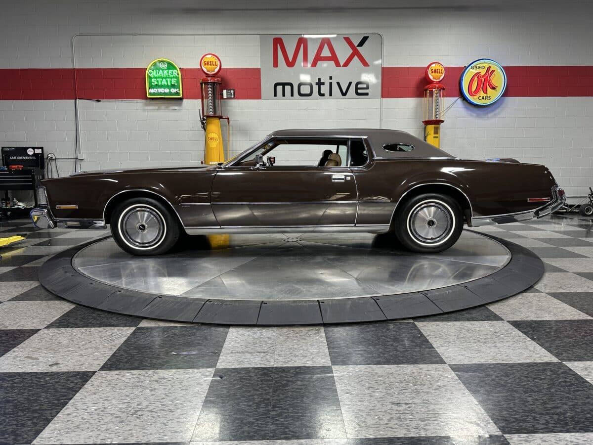 1973 Lincoln Continental 5