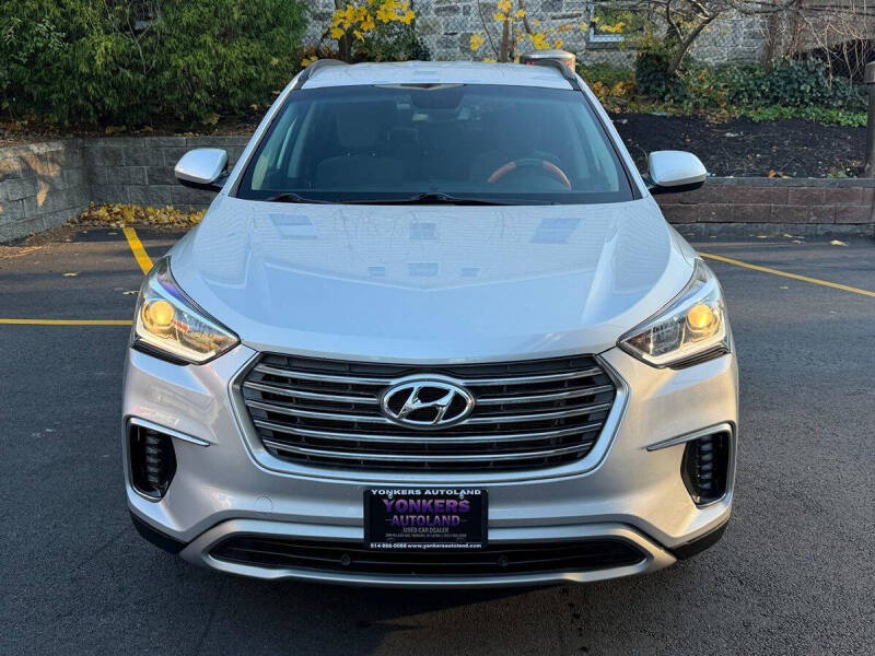 2017 Hyundai Santa Fe SE