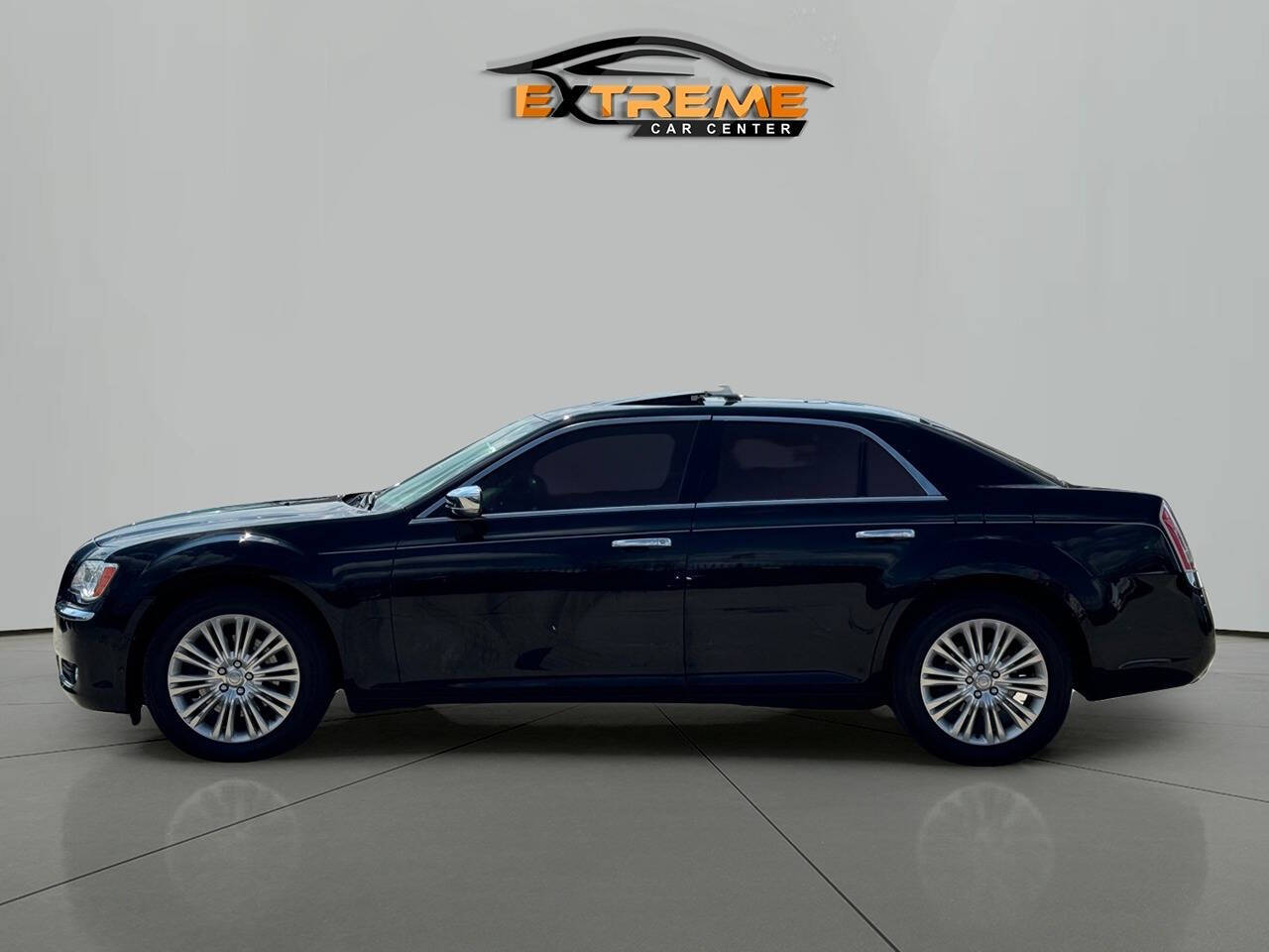 2014 Chrysler 300 for sale at Extreme Car Center in Detroit, MI