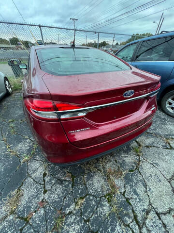 2017 Ford Fusion SE