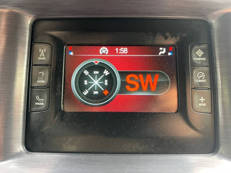 2017 Dodge Charger SE