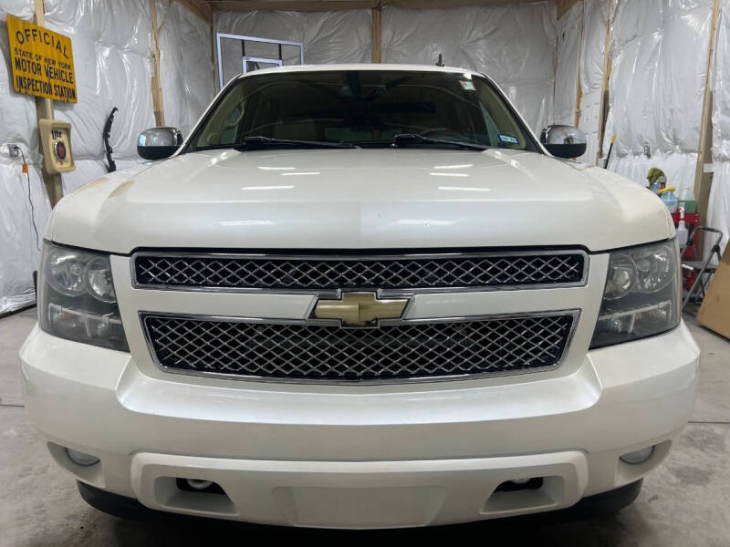 2011 Chevrolet Suburban LTZ