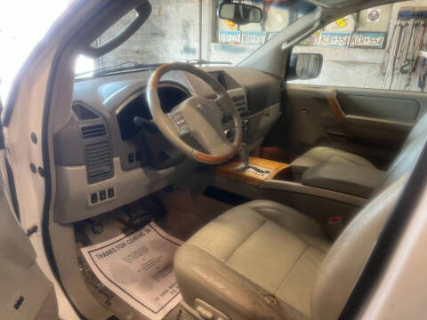 2005 Infiniti QX56
