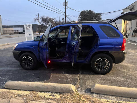 2006 Kia Sportage for sale at Dynasty Auto in Dallas TX