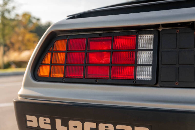 1981 DeLorean DMC-12