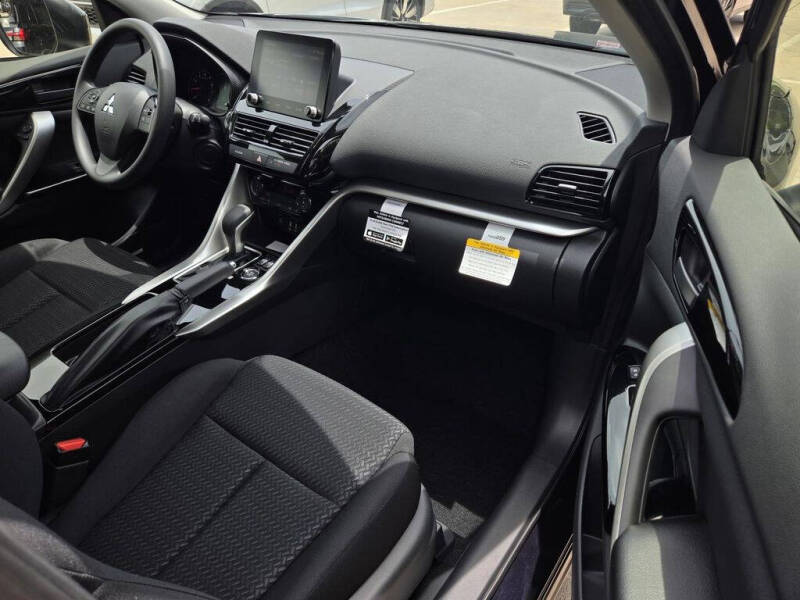 2026 Mitsubishi Eclipse Cross LE