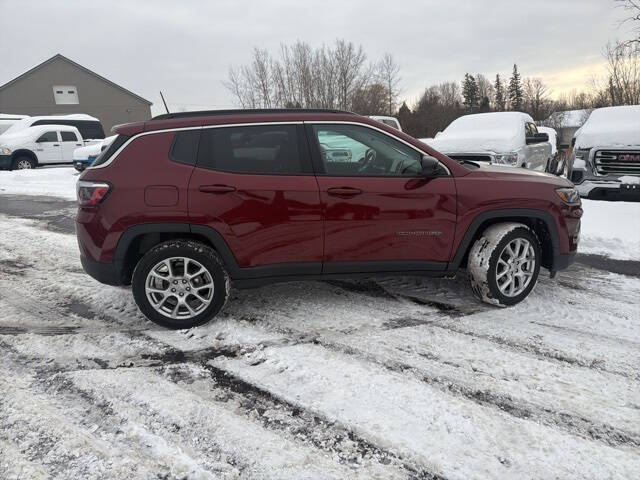 2022 Jeep Compass Latitude Lux