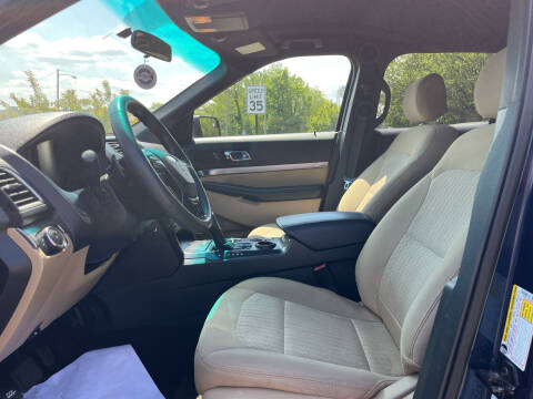2016 Ford Explorer