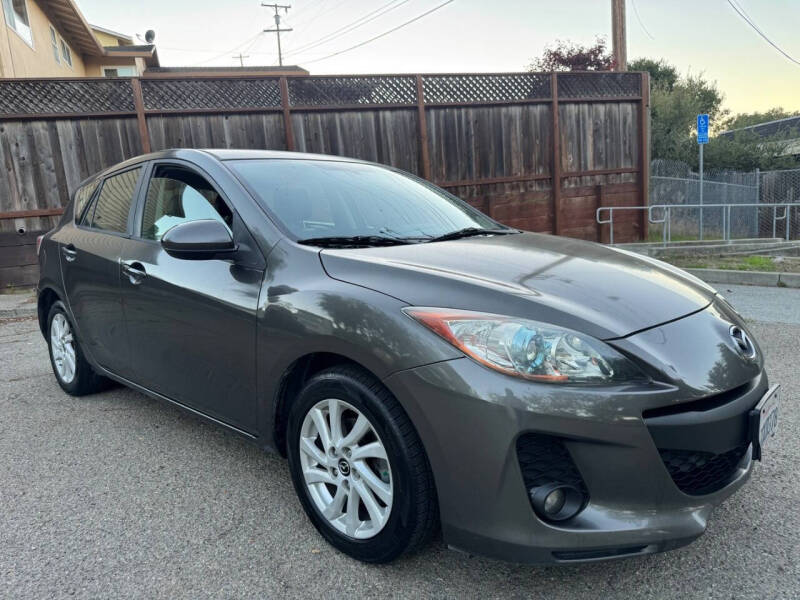 2013 Mazda MAZDA3 i Grand Touring