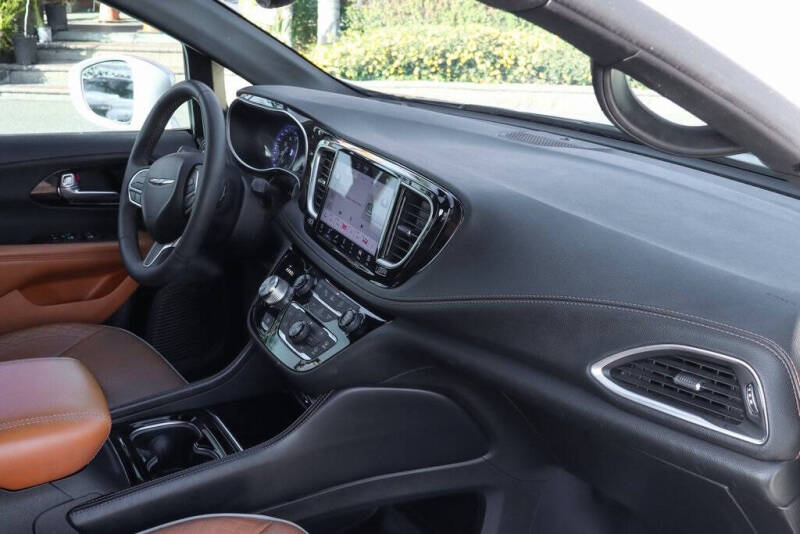 2022 Chrysler Pacifica Pinnacle