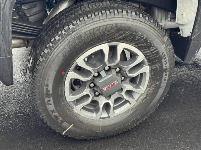2026 GMC Sierra 2500HD SLE