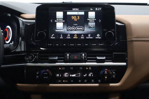 2025 Nissan Pathfinder Platinum