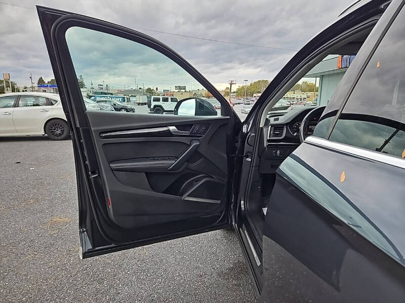 2019 Audi Q5 quattro Premium Plus 45 TFSI