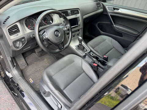 2015 Volkswagen Golf