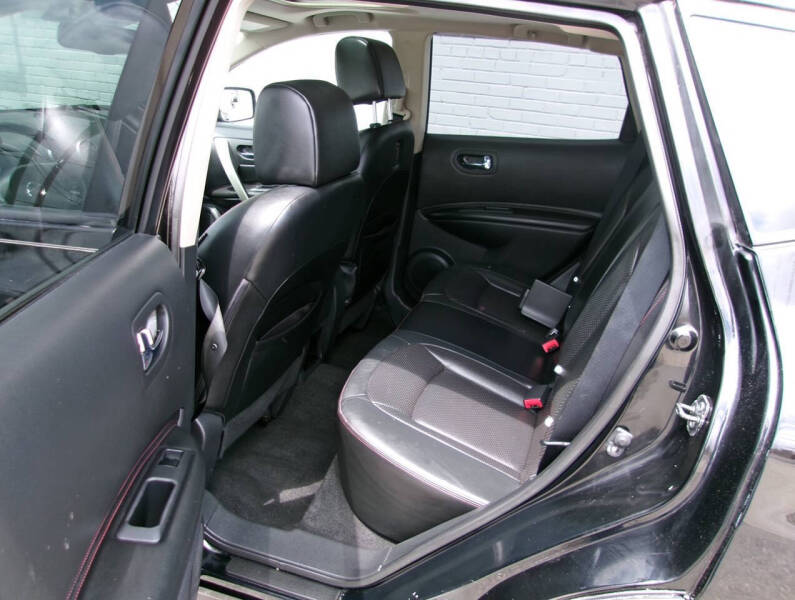 2011 Nissan Rogue SV