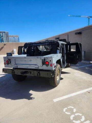 2007 AM General Hummer