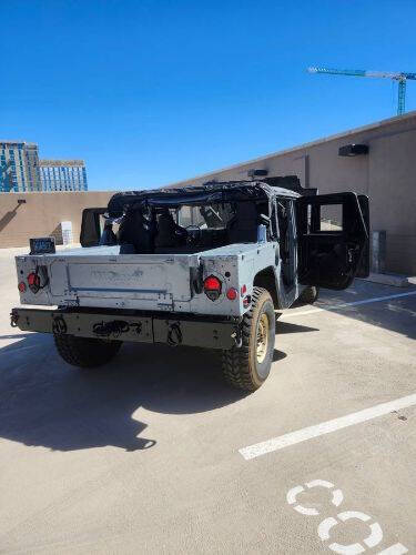 2007 AM General Hummer