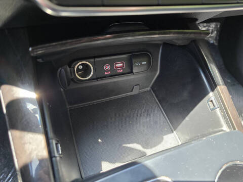 2018 Kia Sorento EX V6