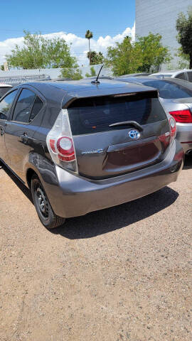 2014 Toyota Prius c Three