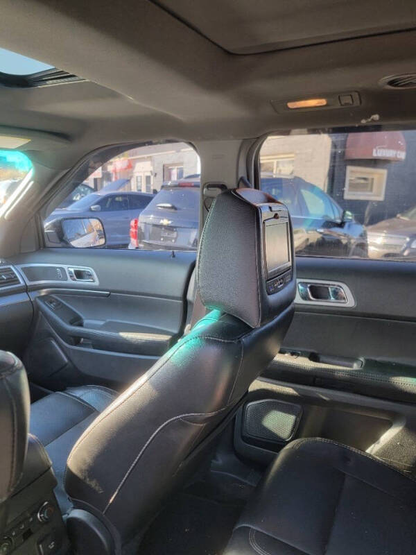 2014 Ford Explorer Sport