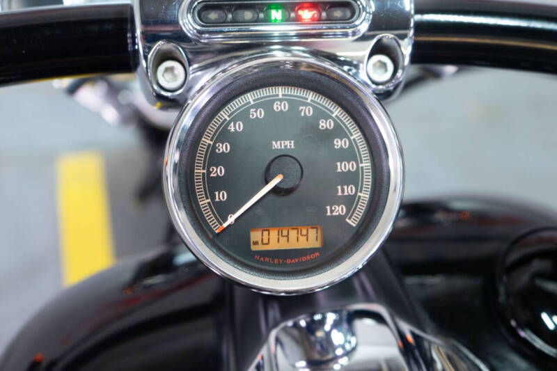 2015 Harley-Davidson Breakout