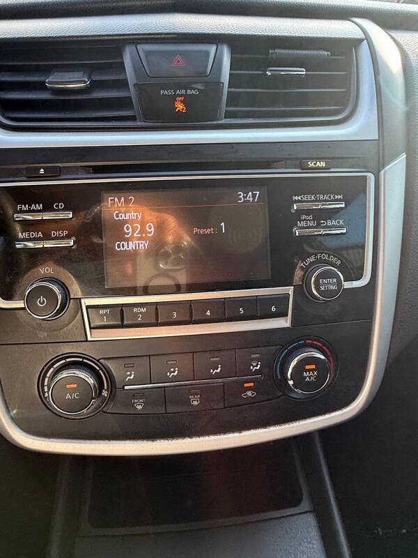 2017 Nissan Altima 2.5 SV