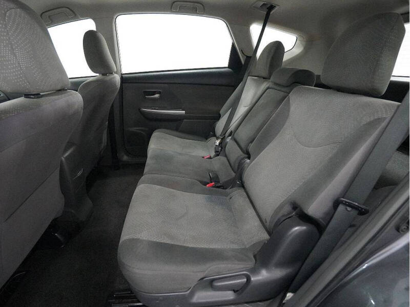 2012 Toyota Prius v Three