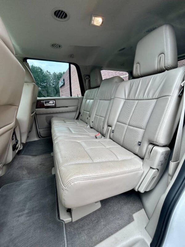 2014 Lincoln Navigator