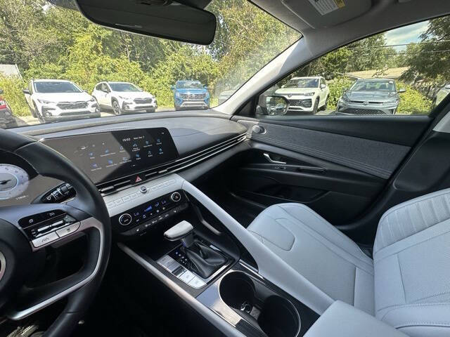 2023 Hyundai Elantra