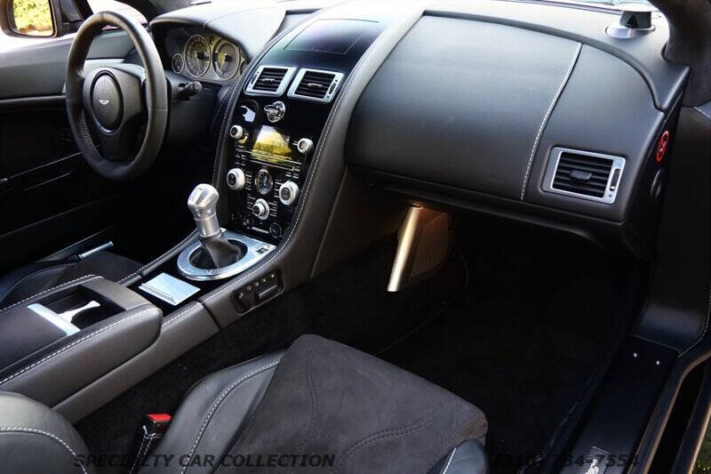 2011 Aston Martin V12 Vantage