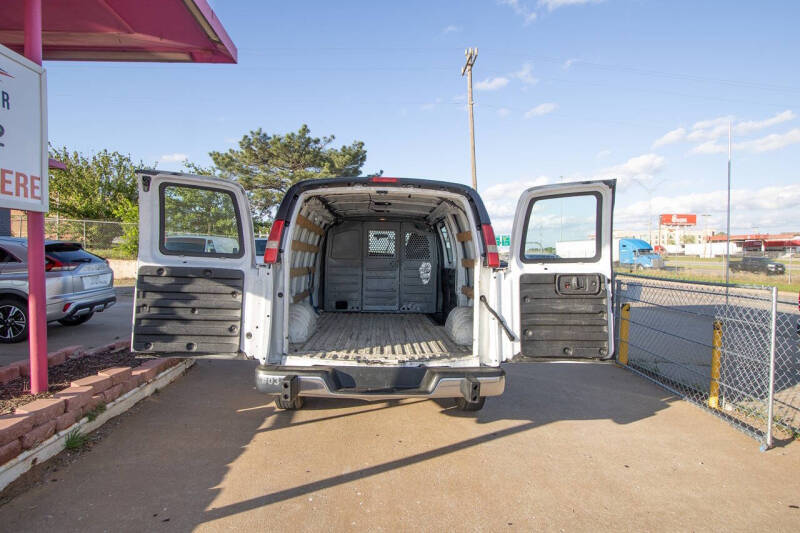 2015 GMC Savana 2500