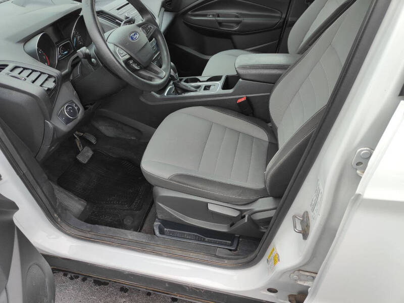 2017 Ford Escape S