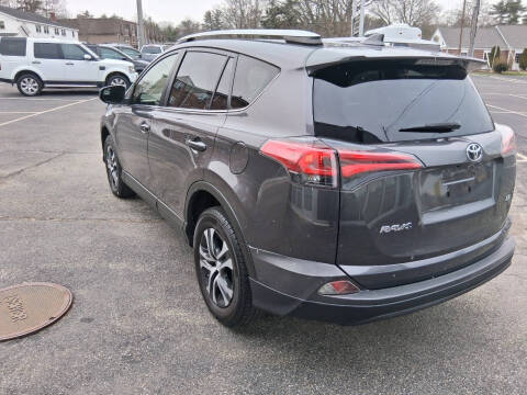 2017 Toyota RAV4 LE