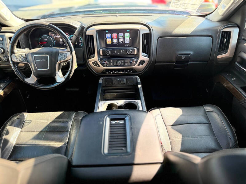 2017 GMC Sierra 3500HD Denali