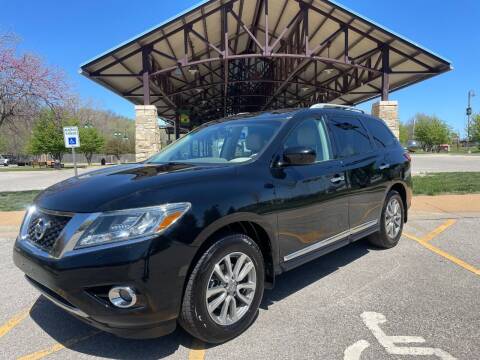 2014 Nissan Pathfinder for sale at Nationwide Auto in Merriam KS