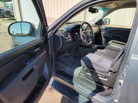 2011 GMC Yukon SLE
