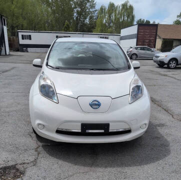2013 Nissan LEAF S