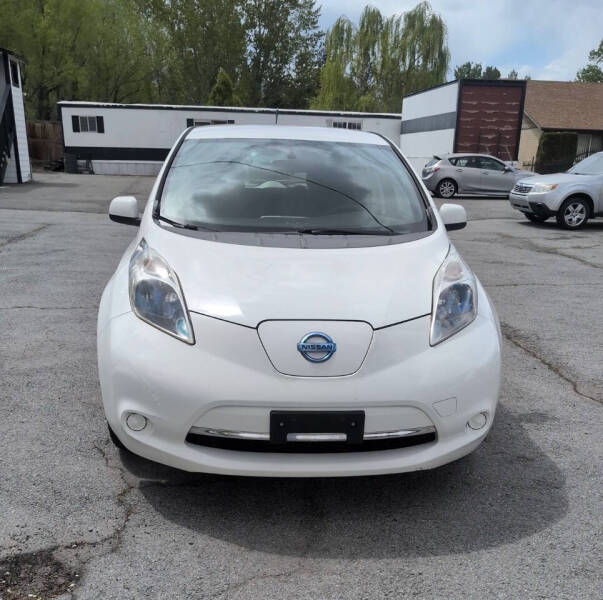 2013 Nissan LEAF S