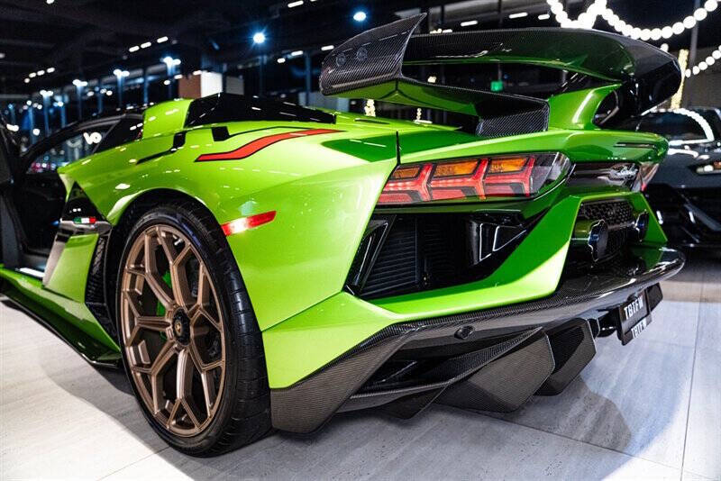 2021 Lamborghini Aventador LP 770-4 SVJ