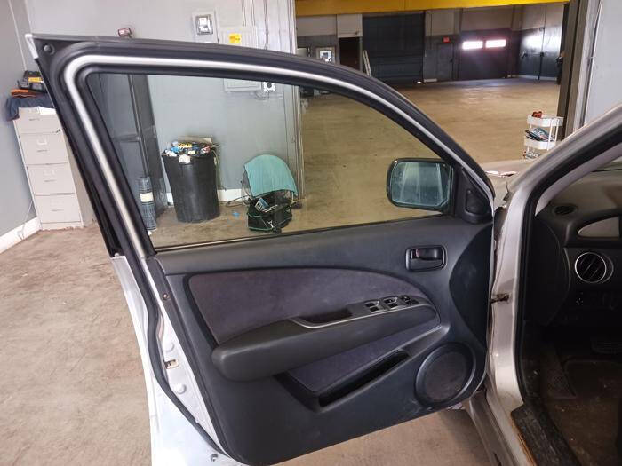 2003 Mitsubishi Outlander LS