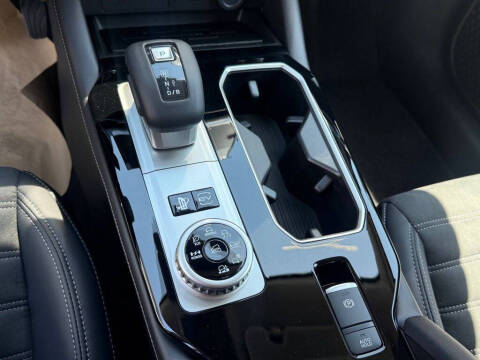 2026 Mitsubishi Outlander PHEV SE
