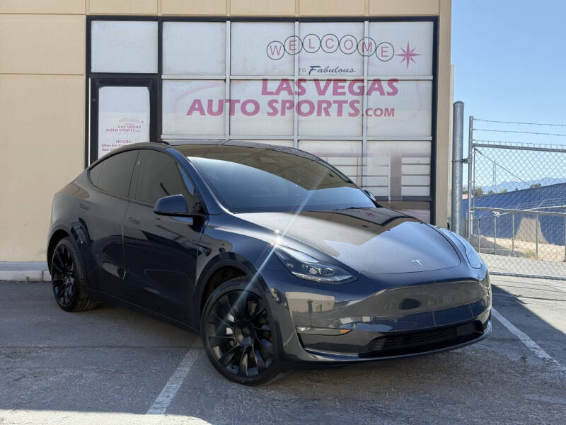 2024 Tesla Model Y's photo