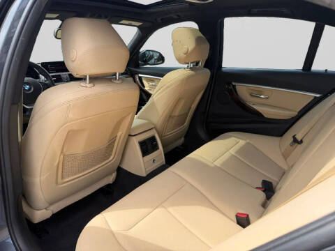 2018 BMW 3 Series 330i